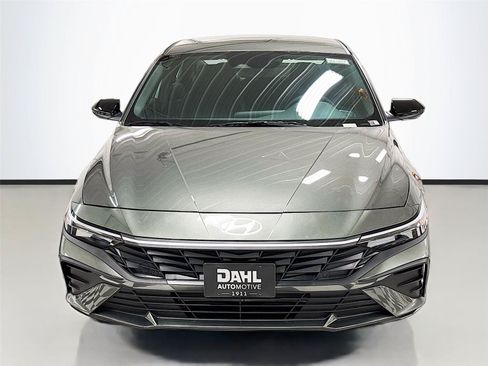 New 2026 Hyundai Elantra Sport FWD image 3