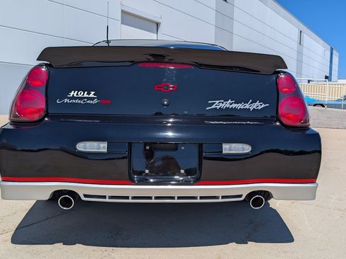 Used 2002 Chevrolet Monte Carlo SS w/ Pace Car Replica Pkg FWD image 13