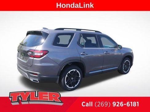 New 2026 Honda Pilot image 8