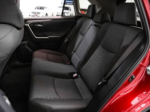 Used 2023 Toyota RAV4 XLE image 37