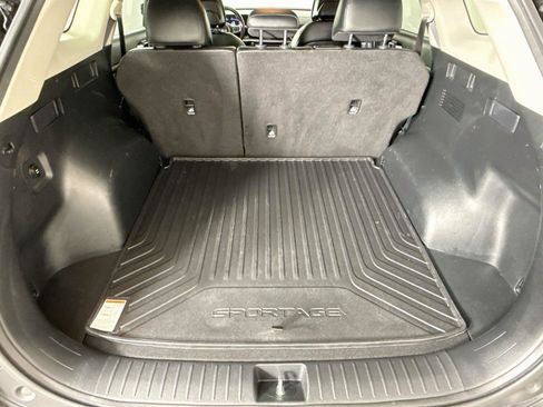 Used 2025 Kia Sportage EX FWD image 26