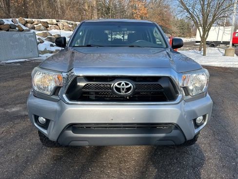 Used 2015 Toyota Tacoma 4x4 Double Cab w/ TRD Off-Road Package image 8