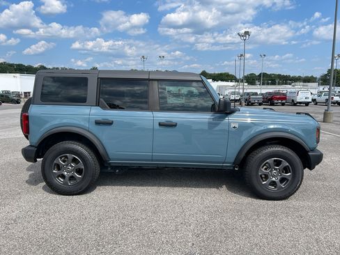 Used 2023 Ford Bronco Big Bend AWD/4WD image 4