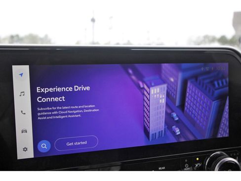 Used 2023 Toyota Highlander Limited image 25