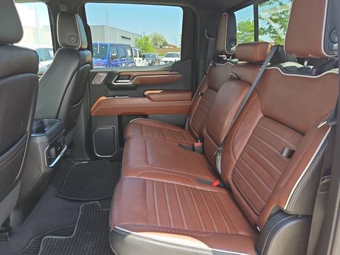 Used 2023 GMC Sierra 1500 Denali Ultimate AWD/4WD image 21