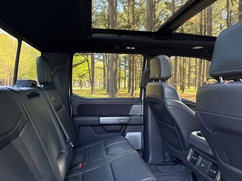Used 2024 Ford F250 Platinum w/ FX4 Off-Road Package AWD/4WD image 24