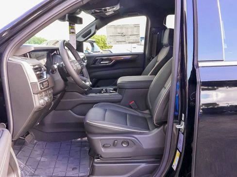 New 2026 GMC Yukon Elevation image 16