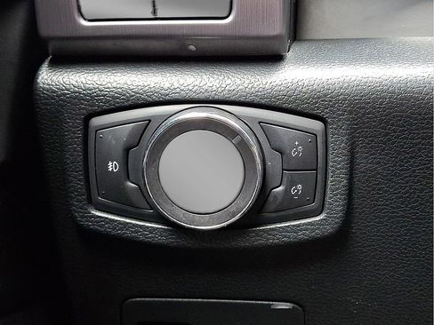 Used 2019 Ford Expedition Max Platinum AWD/4WD image 24