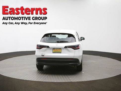 Used 2023 Honda HR-V LX image 35