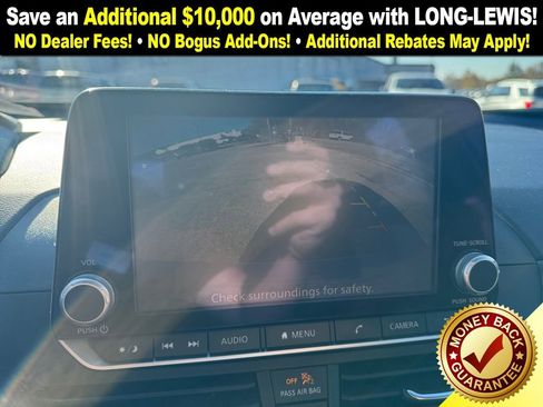 Used 2025 Nissan Altima 2.5 SV image 27