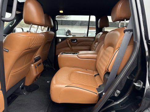 Certified 2024 INFINITI QX80 Sensory image 18