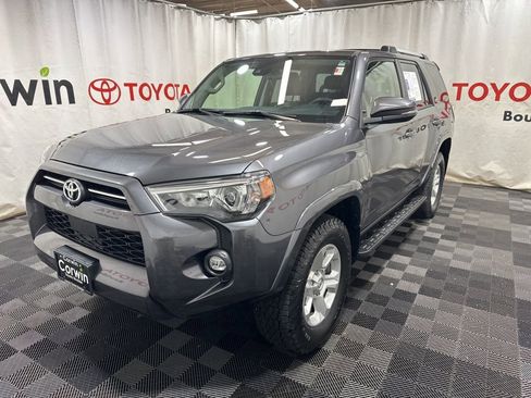 Used 2023 Toyota 4Runner SR5 Premium image 3