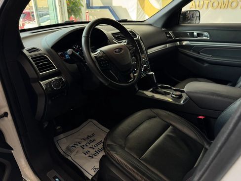 Used 2018 Ford Explorer Sport AWD/4WD image 22
