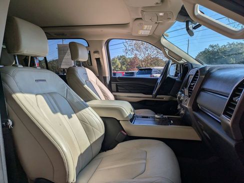 Used 2020 Ford Expedition Platinum image 33