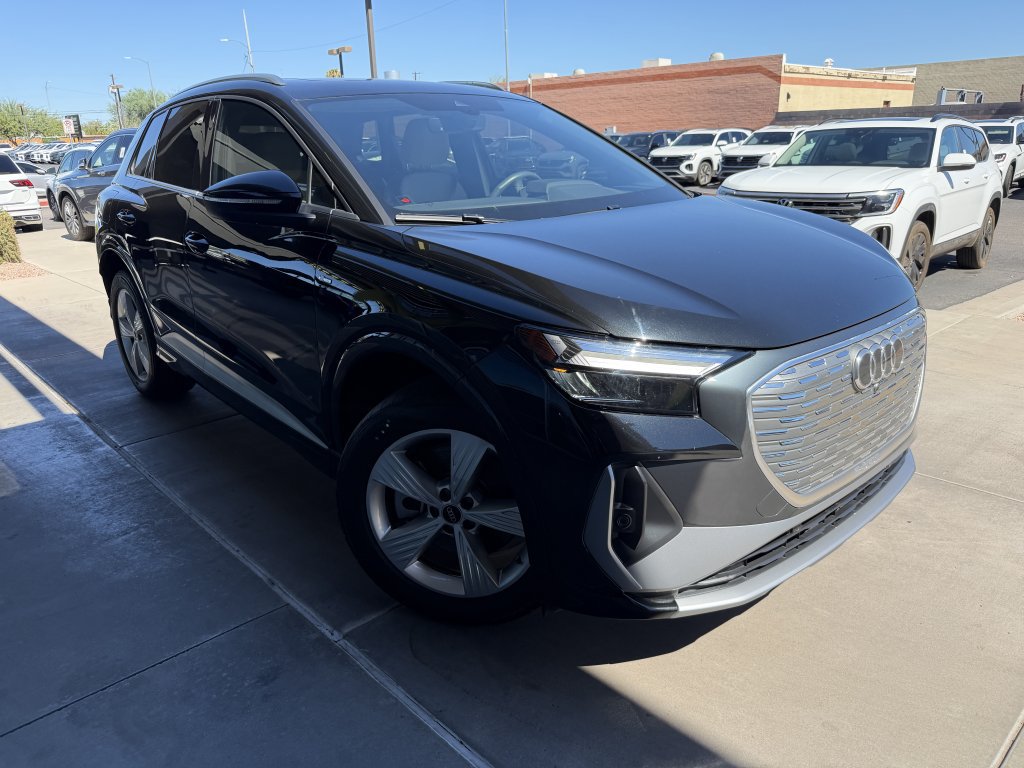 Used 2024 Audi Q4 e-tron Premium Plus w/ Premium Plus AWD/4WD image 6
