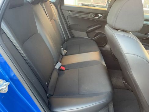 Used 2023 Honda Civic Sport image 19
