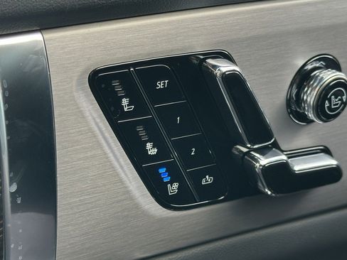 New 2026 Cadillac Vistiq Sport image 25