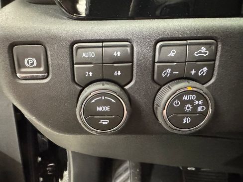 New 2026 Chevrolet Silverado 3500 LTZ w/ LTZ Plus Package image 20