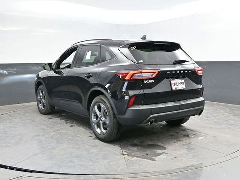 Used 2025 Ford Escape ST-Line AWD/4WD image 6
