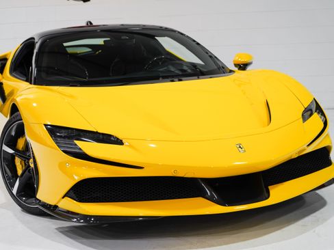 Used 2021 Ferrari SF90 Stradale AWD/4WD image 23
