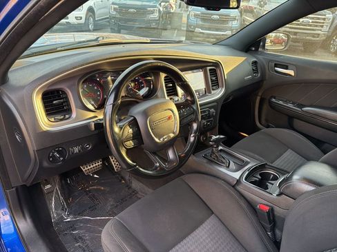 Used 2020 Dodge Charger GT w/ Blacktop Package image 11