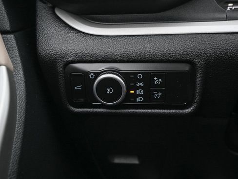 Certified 2023 Ford Explorer XLT w/ Equipment Group 202A image 40