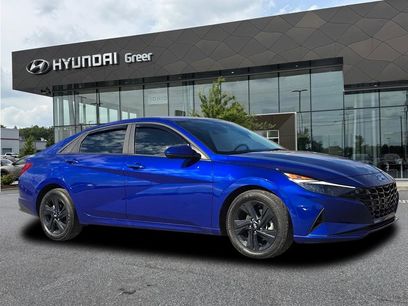 Used 2023 Hyundai Elantra SEL