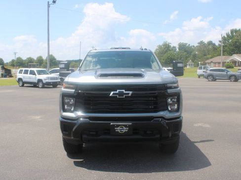 New 2026 Chevrolet Silverado 2500 Custom w/ Custom Convenience Package AWD/4WD image 3