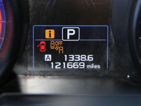 Used 2016 Subaru Legacy 3.6R Limited image 23