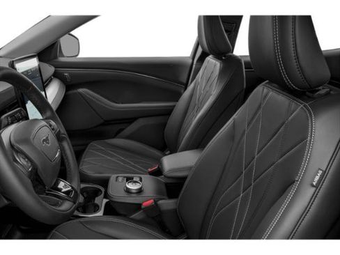 Used 2023 Ford Mustang Mach-E Select image 9