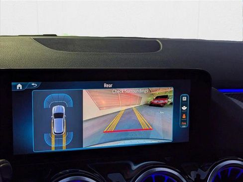 New 2025 Mercedes-Benz GLA 35 AMG 4MATIC image 12