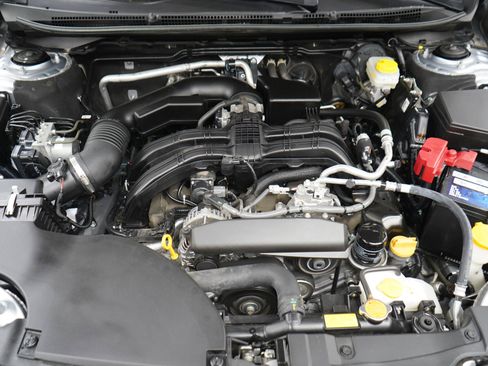 Used 2025 Subaru Outback Premium AWD/4WD image 30