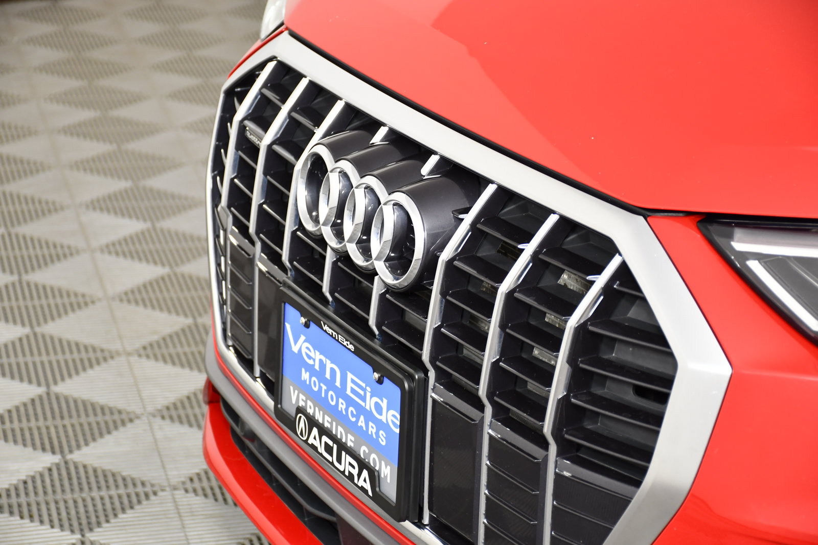 Used 2025 Audi Q3 2.0T Premium AWD/4WD image 11