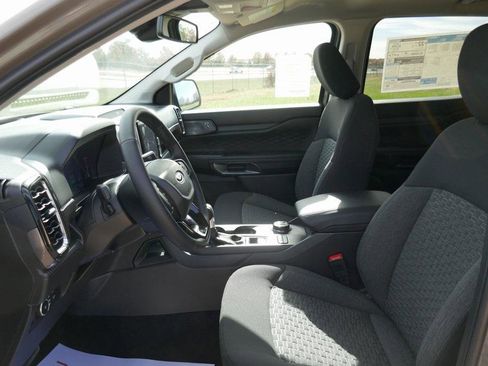 New 2025 Ford Ranger XLT w/ FX4 Off-Road Package image 13