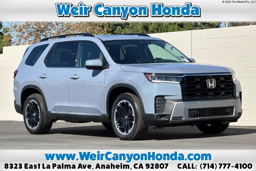 New 2026 Honda Pilot Touring image 1
