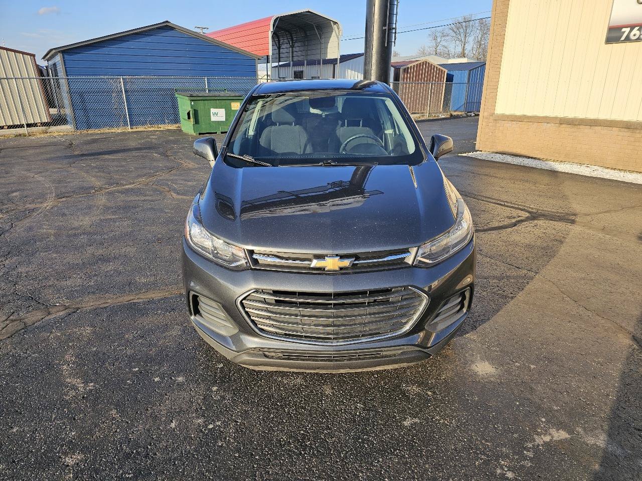 Used 2019 Chevrolet Trax LS w/ Tint and Cruise Package FWD image 24