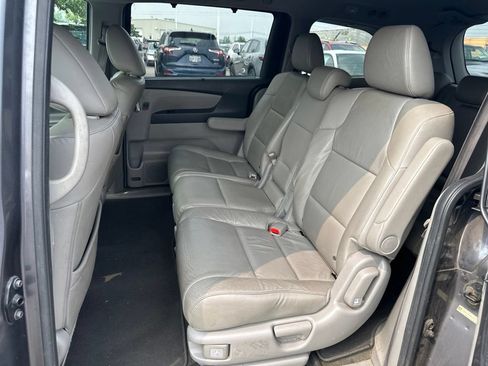 Used 2016 Honda Odyssey Touring image 16