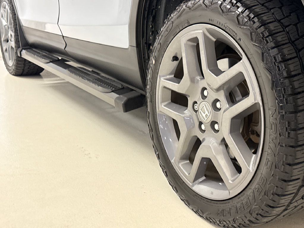 Used 2022 Honda Passport EX-L image 12
