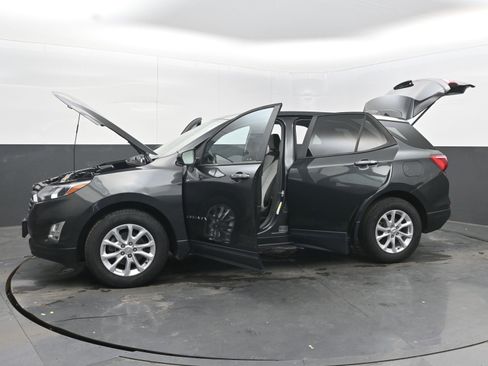 Used 2020 Chevrolet Equinox LS w/ LS Convenience Package image 41