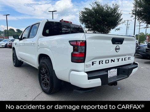 Certified 2026 Nissan Frontier SV RWD image 3