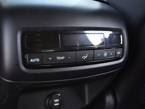 Used 2024 Hyundai Palisade SEL image 21