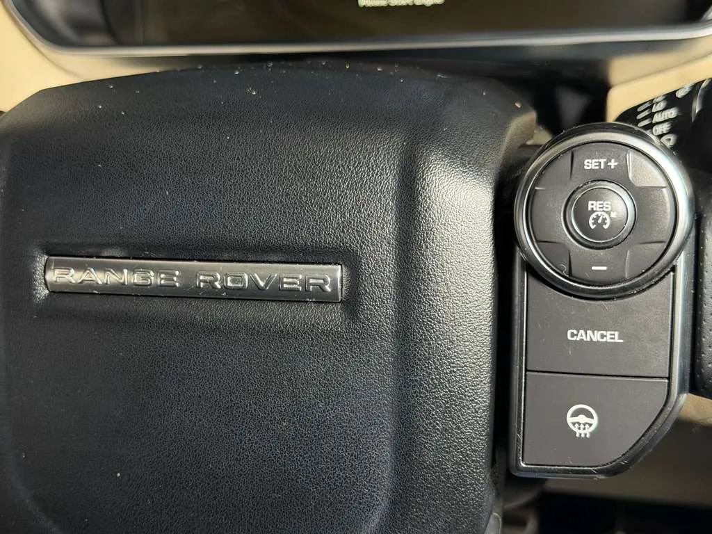 Used 2016 Land Rover Range Rover Sport Supercharged AWD/4WD image 34