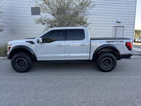 Used 2024 Ford F150 Raptor image 2