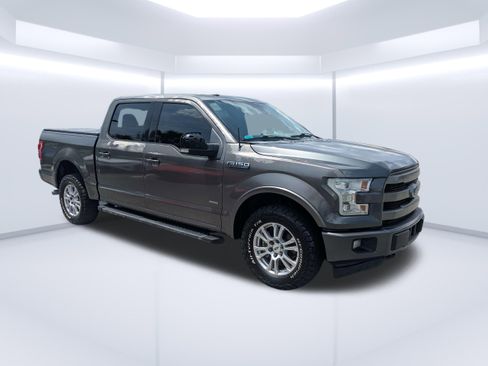 Used 2017 Ford F150 Lariat w/ Equipment Group 502A Luxury AWD/4WD image 1