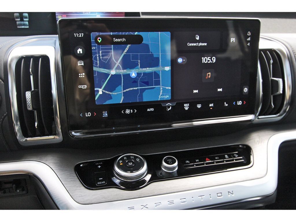 Used 2025 Ford Expedition Platinum AWD/4WD image 28