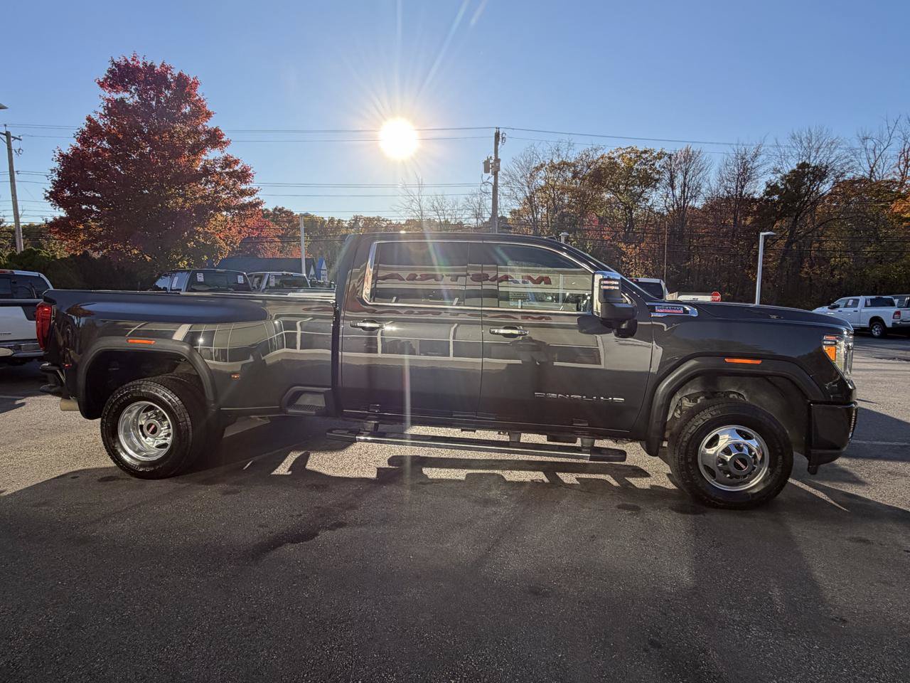 Used 2020 GMC Sierra 3500 Denali w/ Denali Ultimate Package AWD/4WD image 5