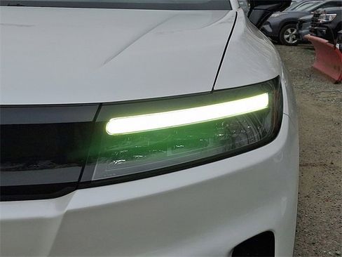 Used 2024 Honda Prologue Elite image 9