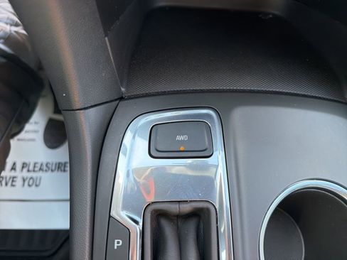 Used 2022 Chevrolet Equinox LT AWD/4WD image 36