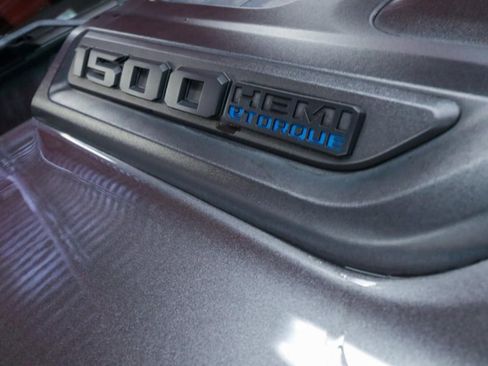 Used 2022 RAM 1500 Laramie AWD/4WD image 42