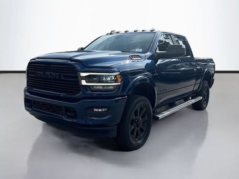 Used 2022 RAM 3500 Laramie w/ Night Edition AWD/4WD image 8